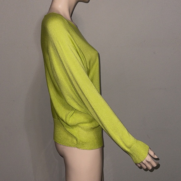 JS Millenium Lightweight Dolman Sleeve Knit Top - Picture 5 of 10